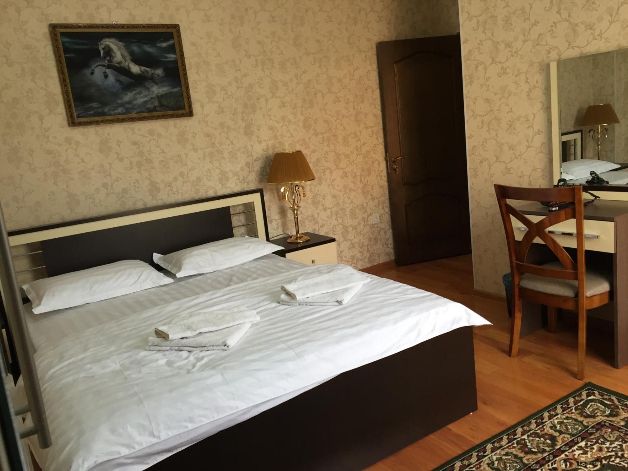 Hello Dushanbe Hostel Екстериор снимка