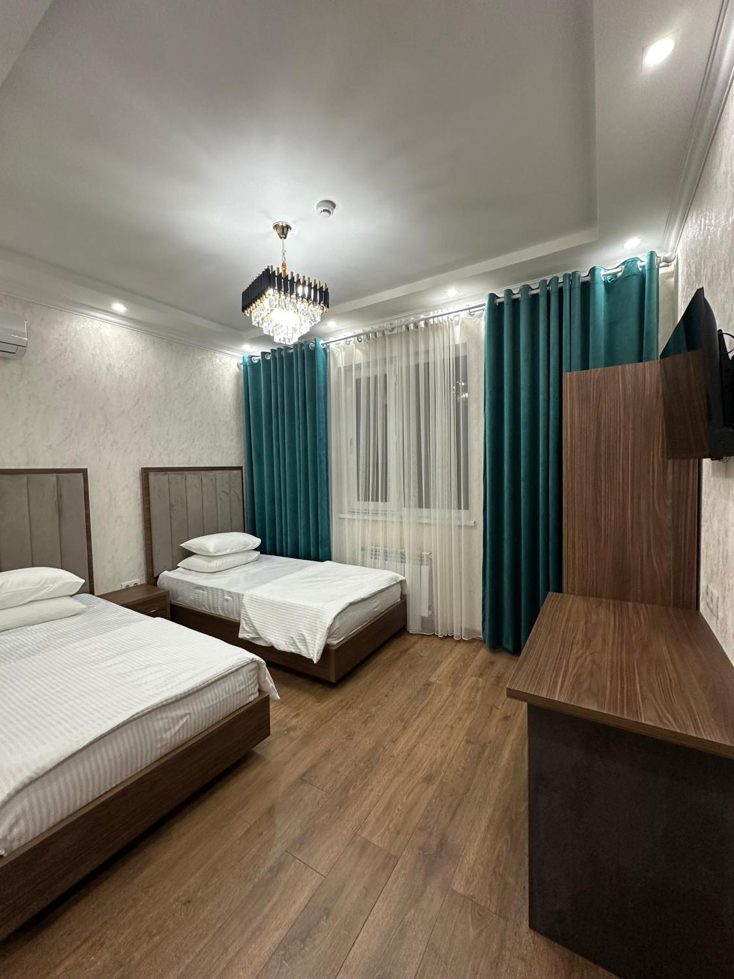Hello Dushanbe Hostel Екстериор снимка