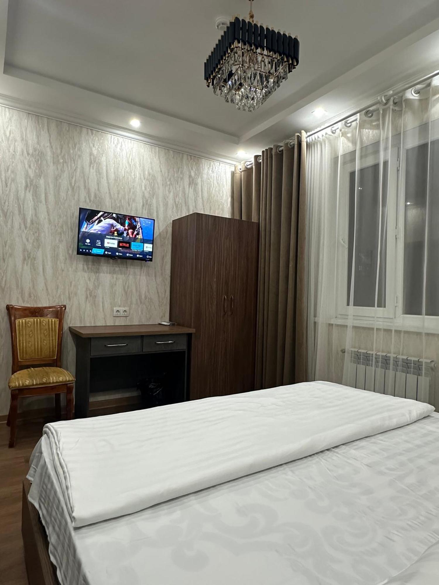 Hello Dushanbe Hostel Екстериор снимка