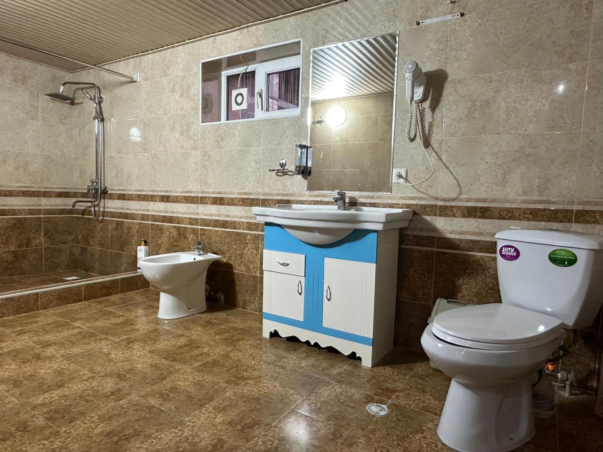 Hello Dushanbe Hostel Екстериор снимка